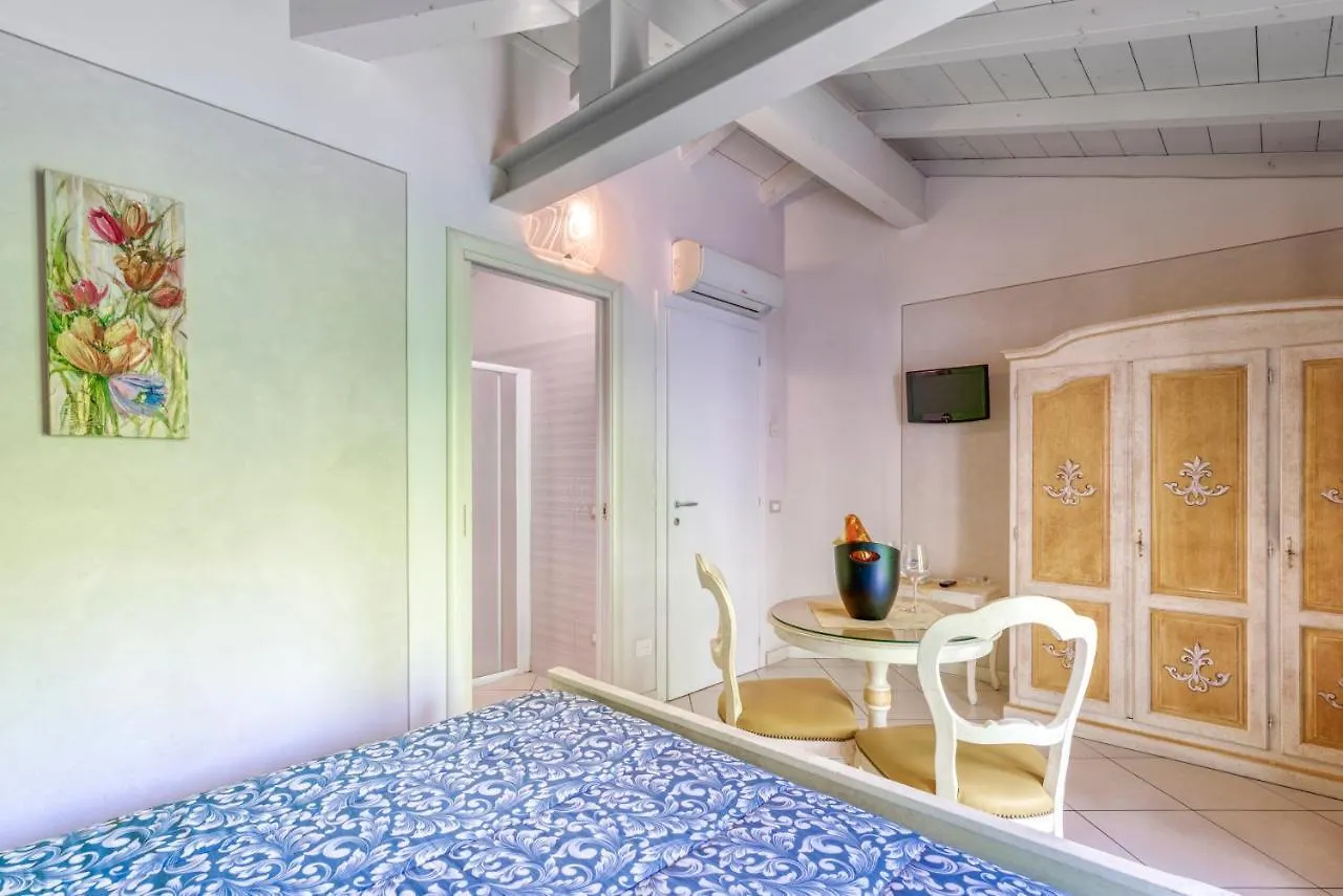 Villa Liberty Darfo Boario Terme Guest house